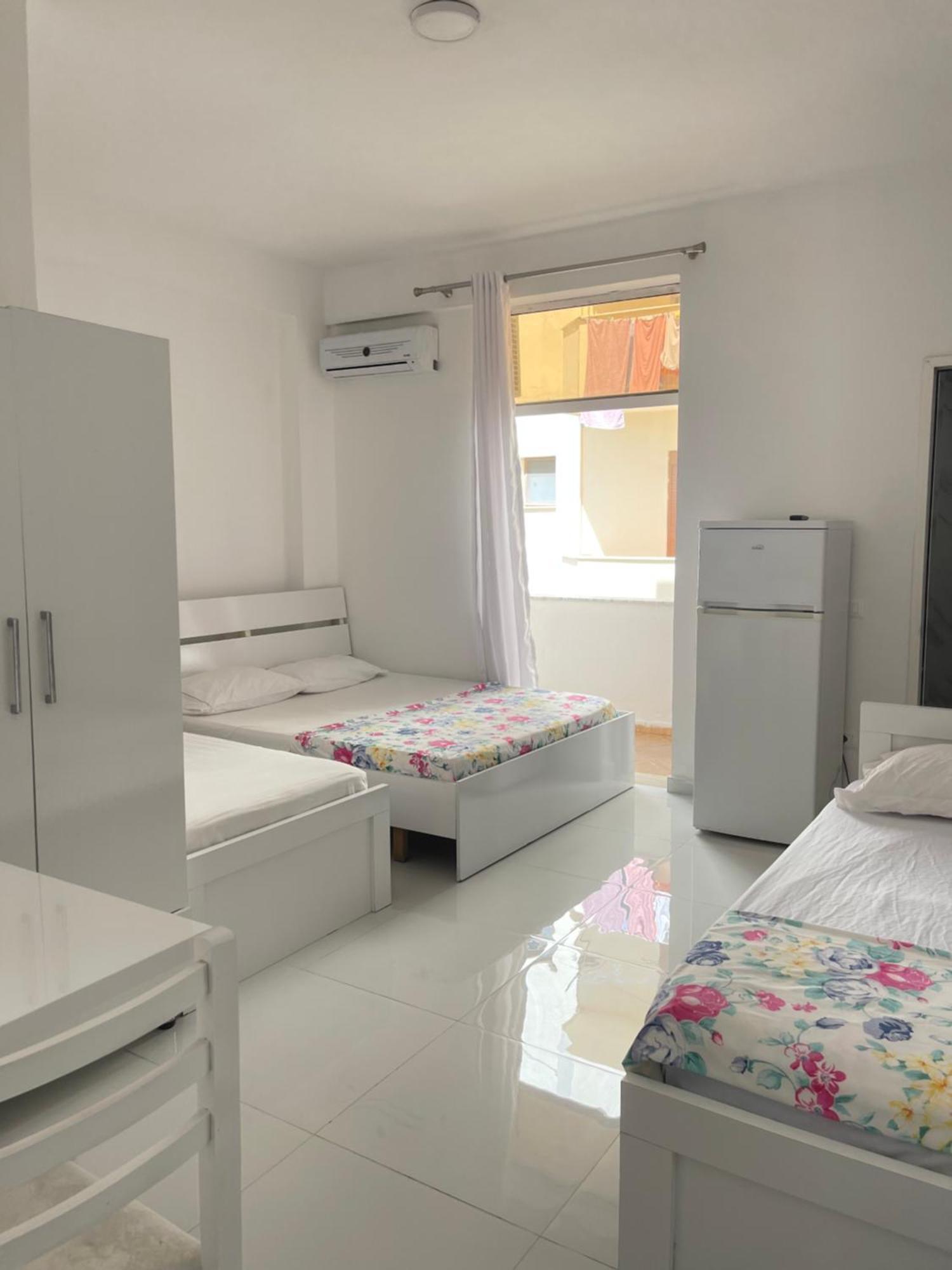 Rai Rooms Durrës Eksteriør bilde